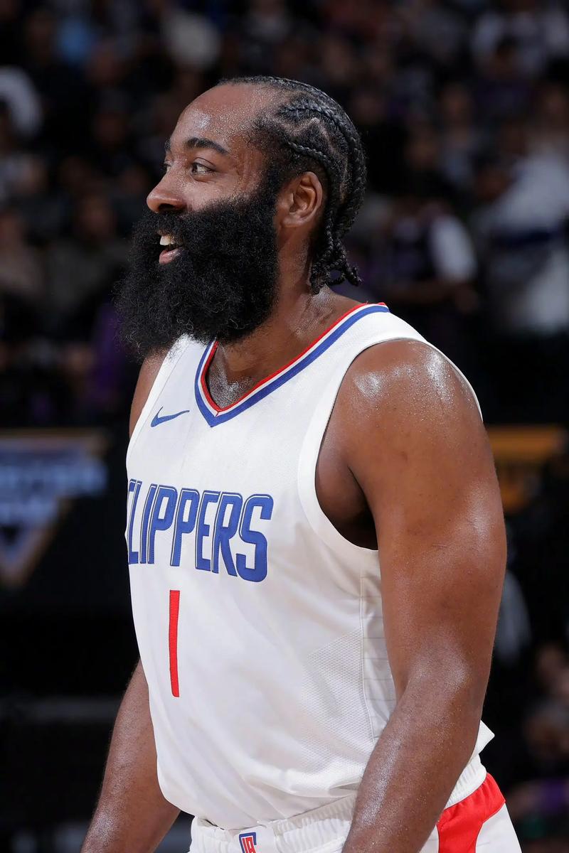 发球二跳更